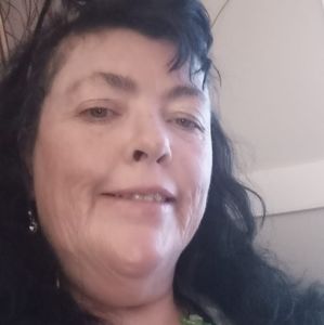 Meet your Posher, Annette